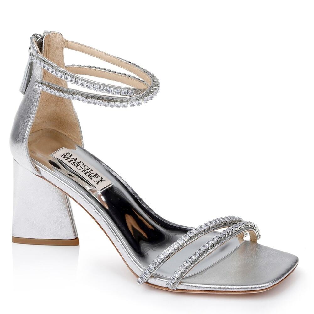 Badgley Mischka Lillie Crystal Dual-
Strapped Block Heels Size 7 New